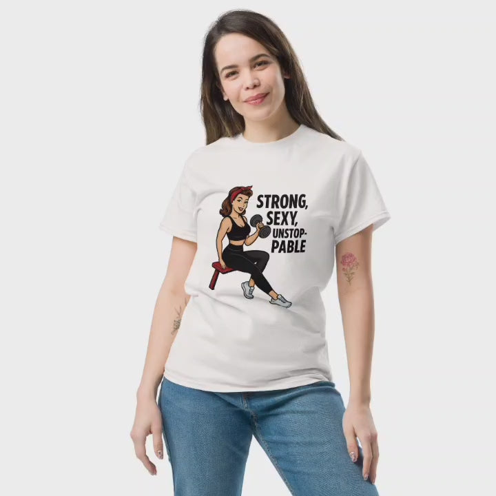 Camiseta Fitness para Mujer - Diseño Vintage Pin Up       "Strong, Sexy, Unstoppable"