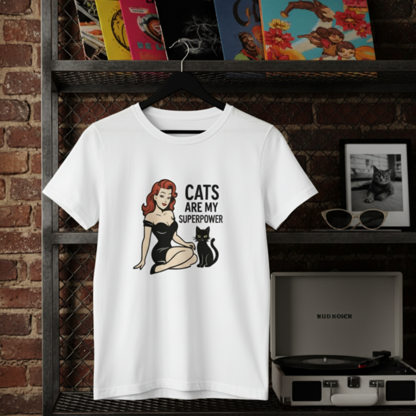 Camiseta de Gato para Mujer       - Diseño Vintage Pin Up        "Cats Are My Superpower"